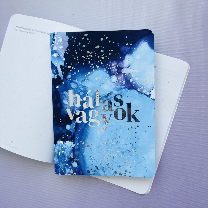 funkció és forma - HálaNapló – sokféle borító közül választhatsz! - Image 11